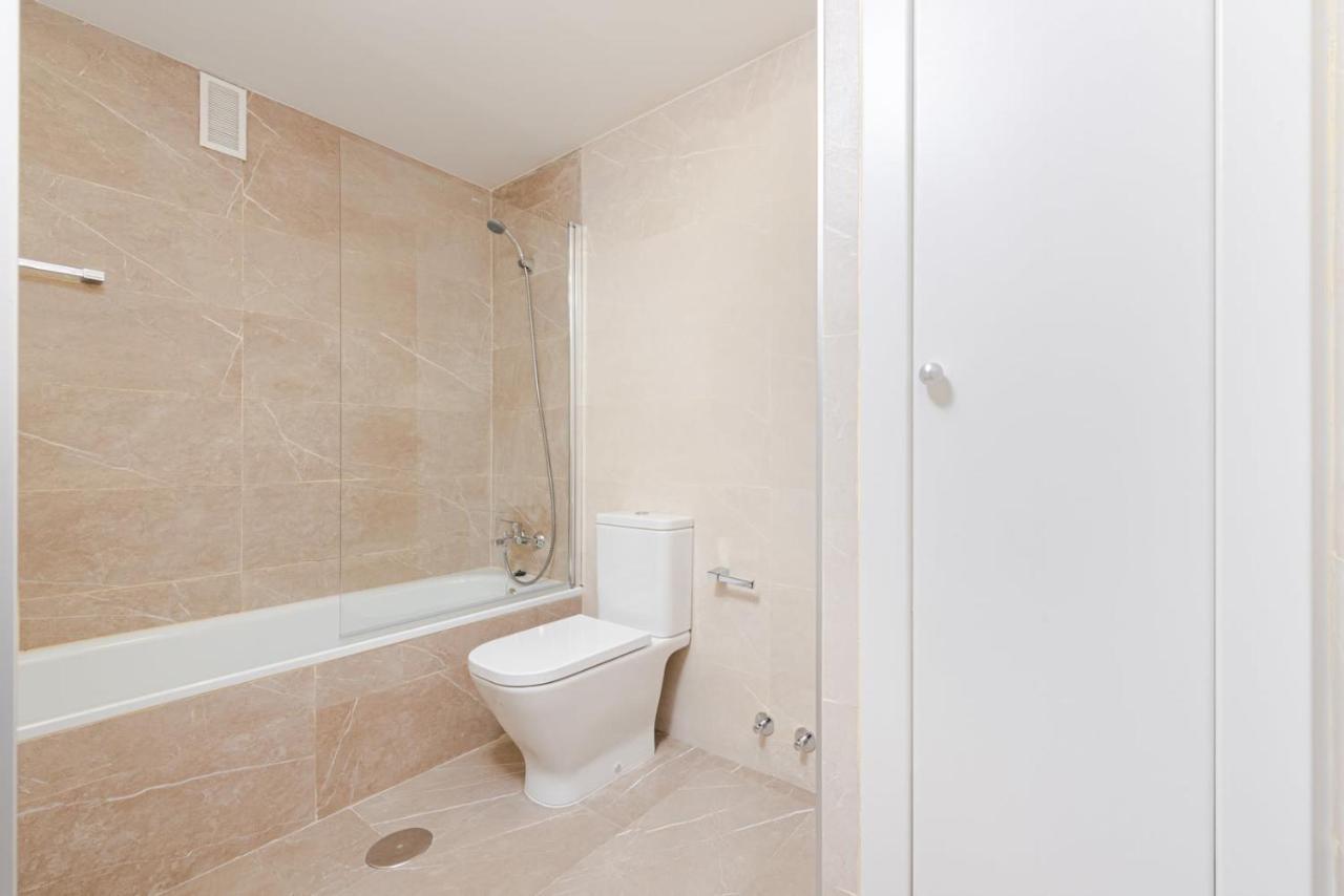 Apartamento Huertas - Modern In Conde Orgaz Madrid
